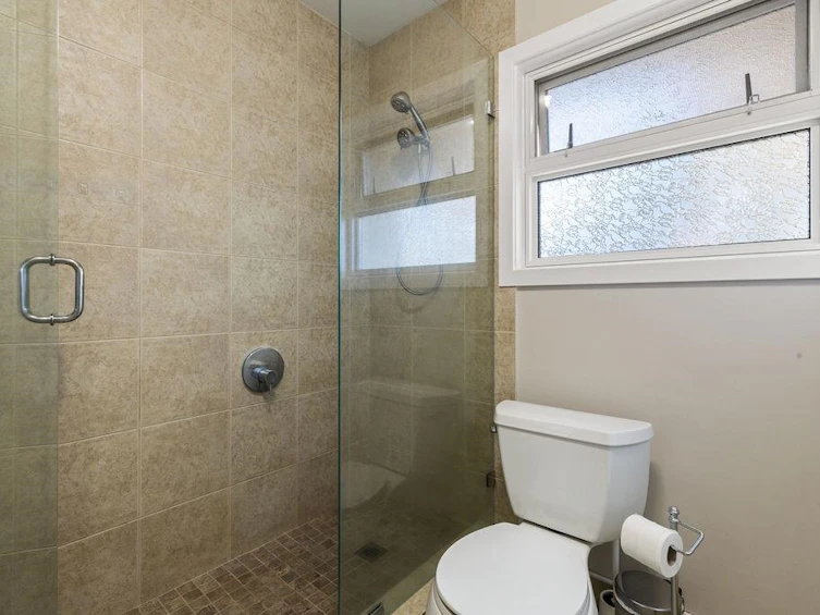 1315 W 15th Street, North Vancouver, BC, V7P 1N1 - 20