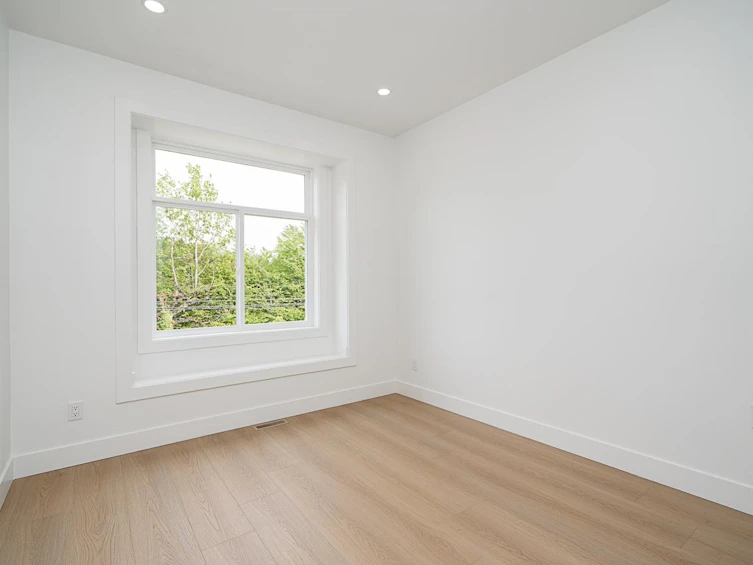 2037 168 Street, Surrey, BC, V3Z 1H1 - 24