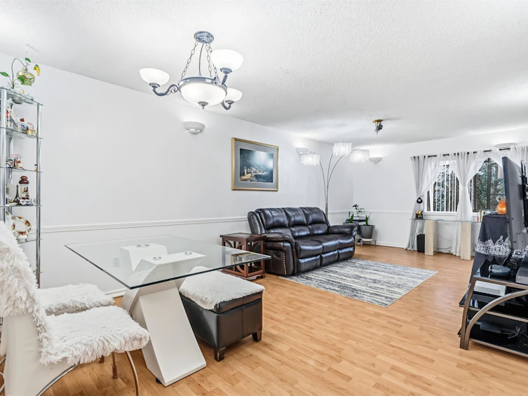 106-10221 133a Street, Surrey, BC, V3T 5J8 - 6