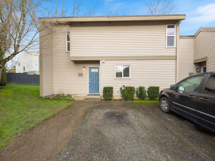 6174 W Greenside Drive, Surrey, BC, V3S 5M8 - 3