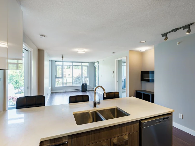 505-958 Ridgeway Avenue, Coquitlam, BC, V3K 0C5 - 8