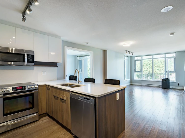 505-958 Ridgeway Avenue, Coquitlam, BC, V3K 0C5 - 7