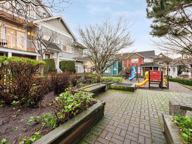 24-6300 London Road, Richmond, BC, V7E 6V6 - 21