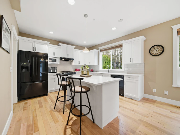 10723 239 Street, Maple Ridge, BC, V2W 0B3 - 2