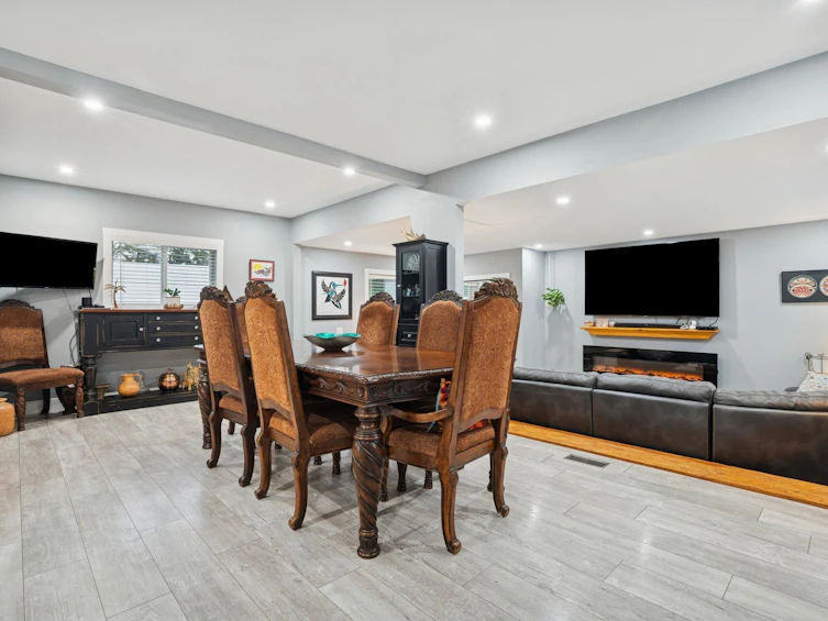 7334 Alder Street, Mission, BC, V2V 3N9 - 7