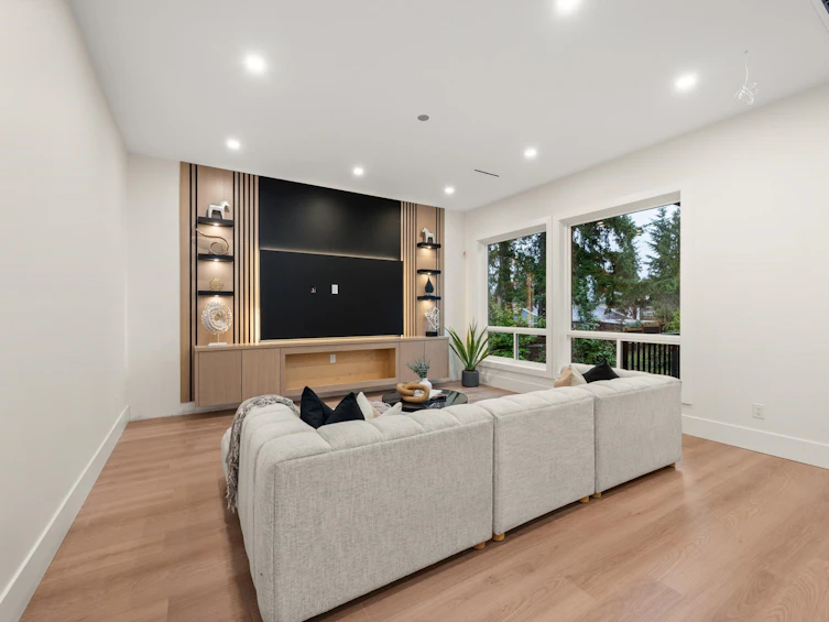 11472 138a Street, Surrey, BC, V3R 0J3 - 7