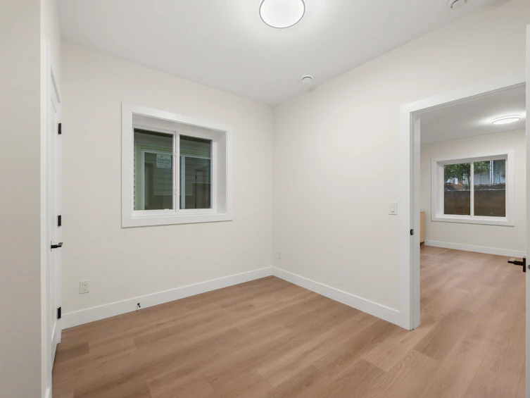 11472 138a Street, Surrey, BC, V3R 0J3 - 33