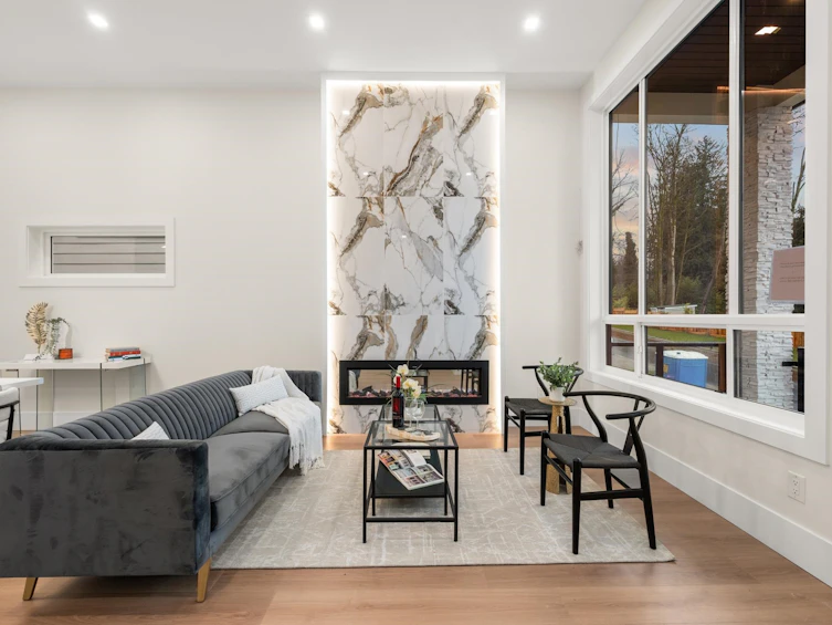 11472 138a Street, Surrey, BC, V3R 0J3 - 11