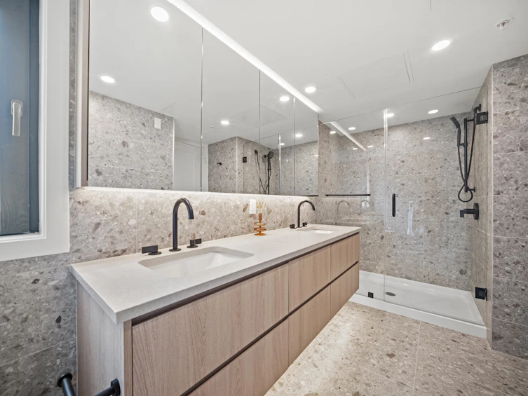 6352 Oak Street, Vancouver, BC, V6M 2W4 - 7