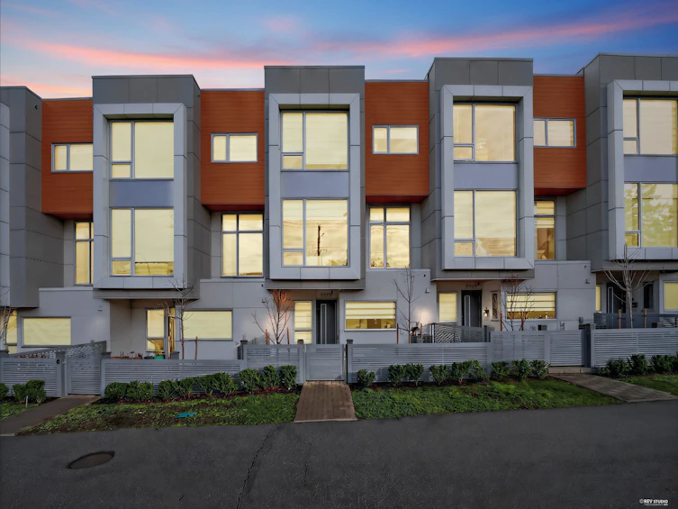 5605 Rumble Street, Burnaby, BC, V5J 2C3 - 40