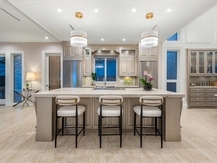 6100 Alta Court, Richmond, BC, V7C 2R4 - 10
