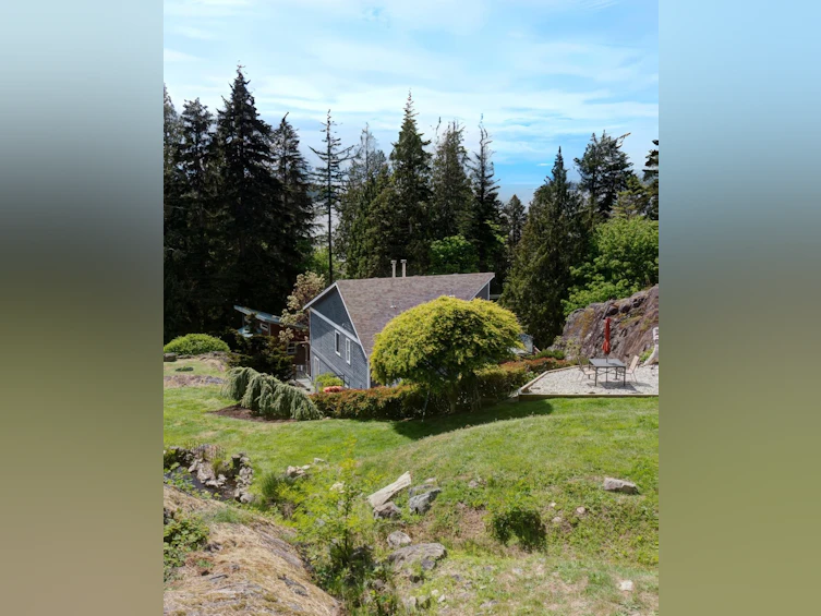 8362 Redrooffs Road, Halfmoon Bay, BC, V7Z 1E5 - 35