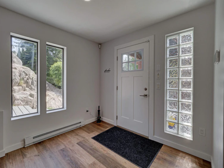8362 Redrooffs Road, Halfmoon Bay, BC, V7Z 1E5 - 14