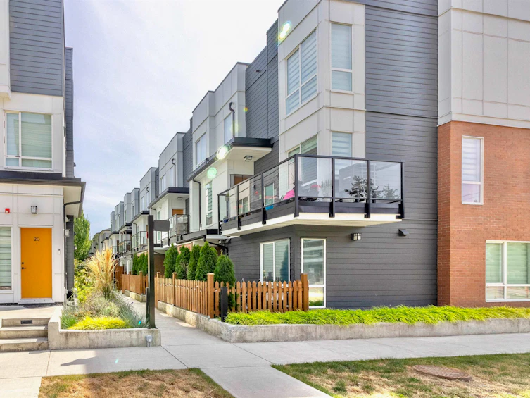 31-18855 72 Avenue, Surrey, BC, V4N 6X2