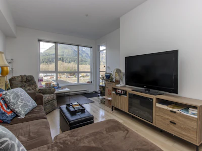 327-40437 Tantalus Road - 5
