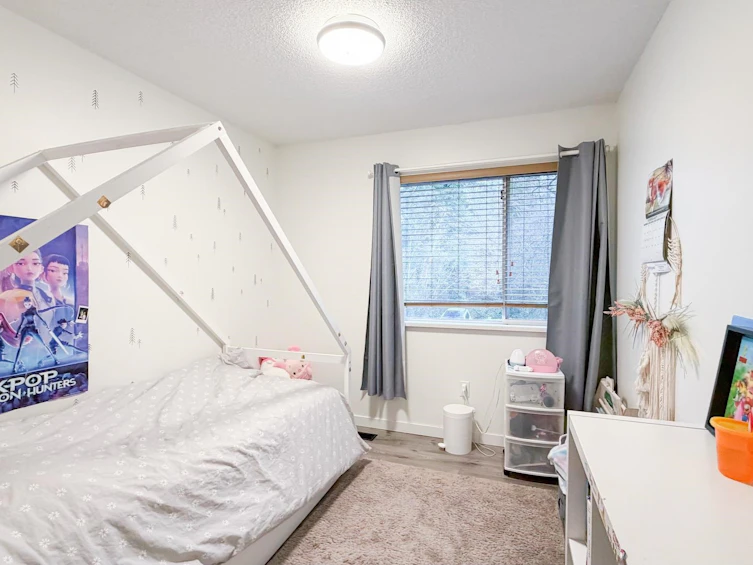 8122 Forest Grove Drive, Burnaby, BC, V5A 4G9 - 18
