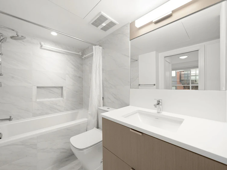 203-7928 Yukon Street, Vancouver, BC, V5X 2Y7 - 13