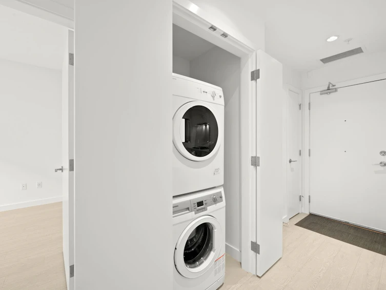 203-7928 Yukon Street, Vancouver, BC, V5X 2Y7 - 9