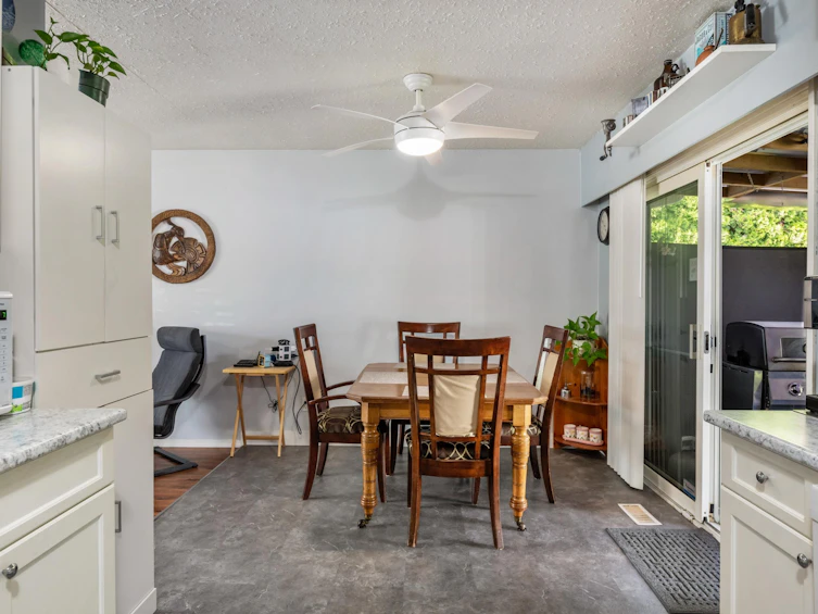 5098 208 Street, Langley, BC, V3A 2J5 - 17