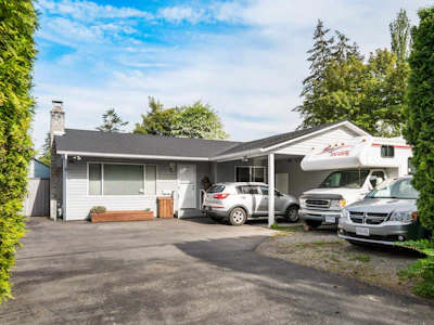 5098 208 Street - 2