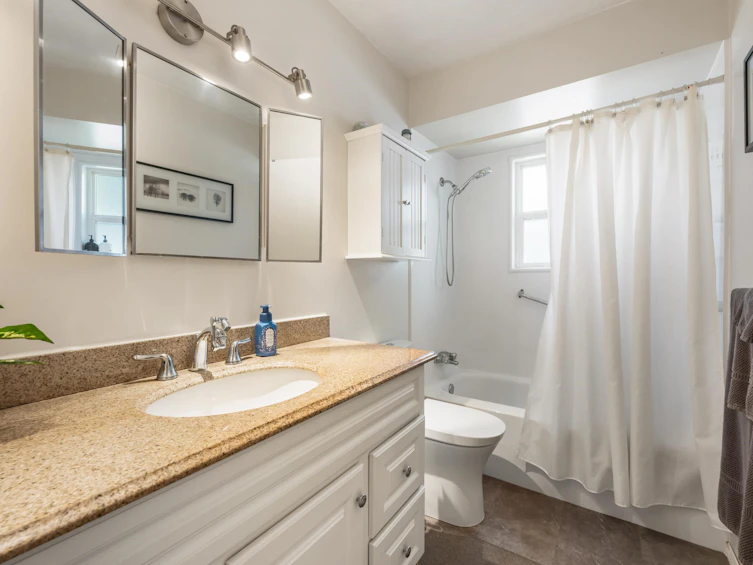 5098 208 Street, Langley, BC, V3A 2J5 - 23