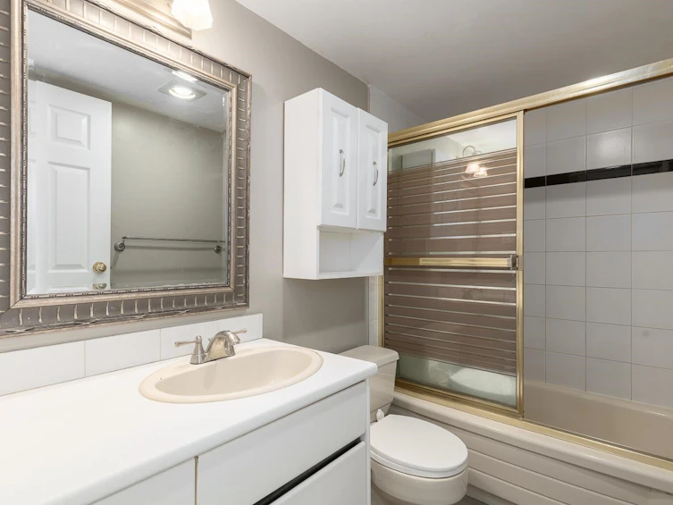 403-4105 Imperial Street, Burnaby, BC, V5J 1A6 - 9