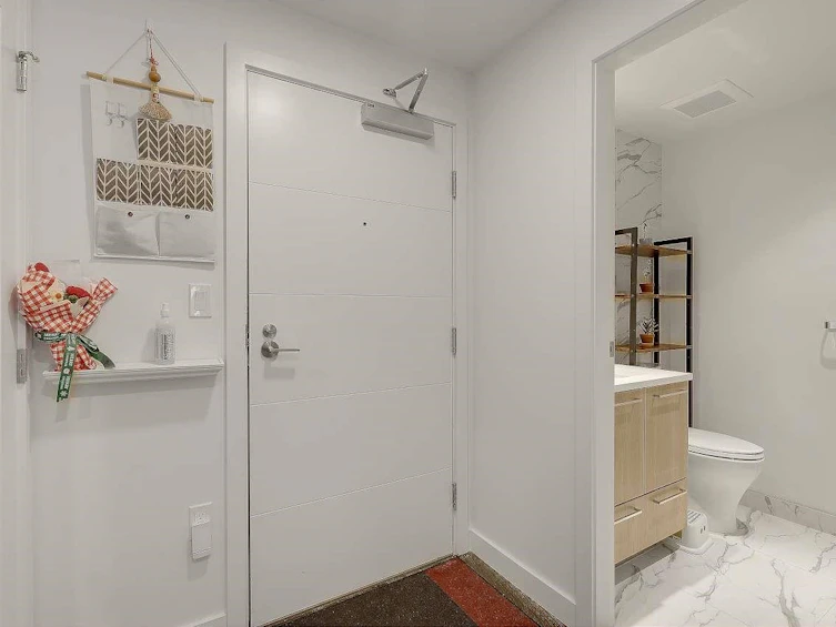1003-3331 No. 3 Road, Richmond, BC, V6X 2B6 - 24