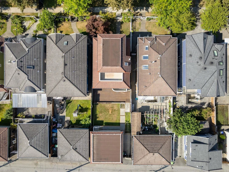 2748 E 23rd Avenue, Vancouver, BC, V5R 1A8 - 31