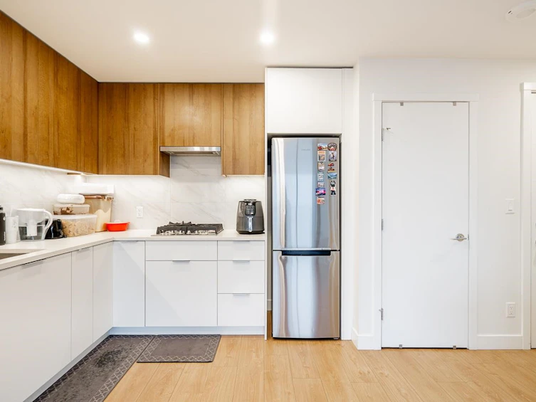 2305-13359 Old Yale Road, Surrey, BC, V3T 0S4 - 16