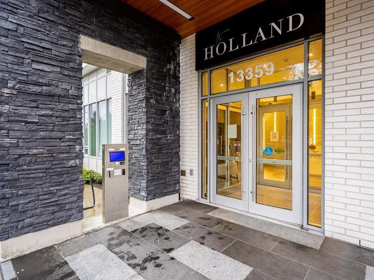 2305-13359 Old Yale Road, Surrey, BC, V3T 0S4 - 3