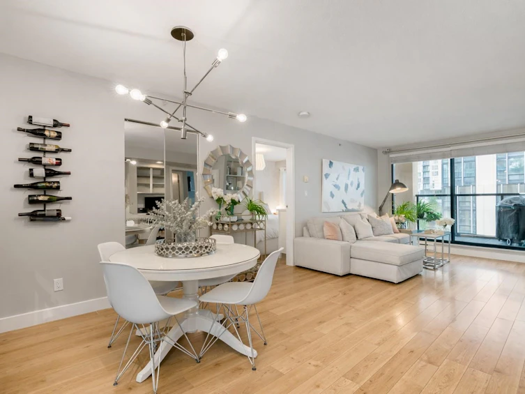505-488 Helmcken Street, Vancouver, BC, V6B 6E4 - 2