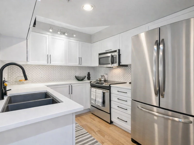 505-488 Helmcken Street, Vancouver, BC, V6B 6E4 - 5