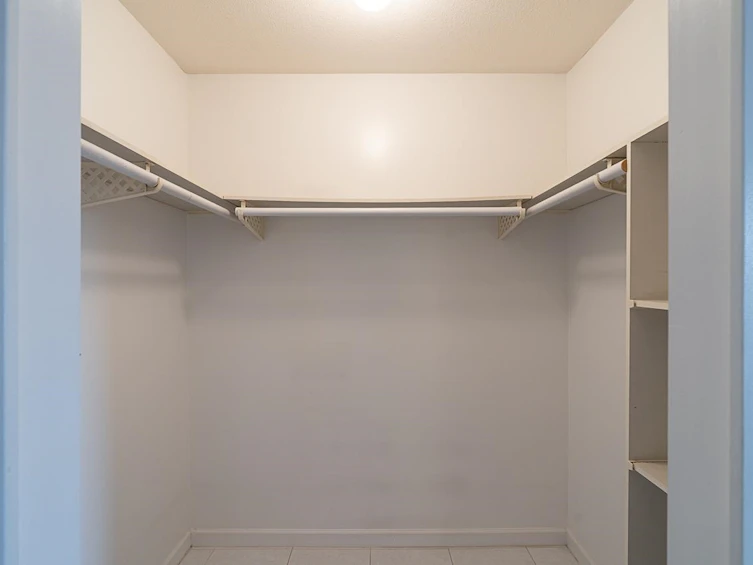 305-17695 58 Avenue, Surrey, BC, V3S 1L5 - 21