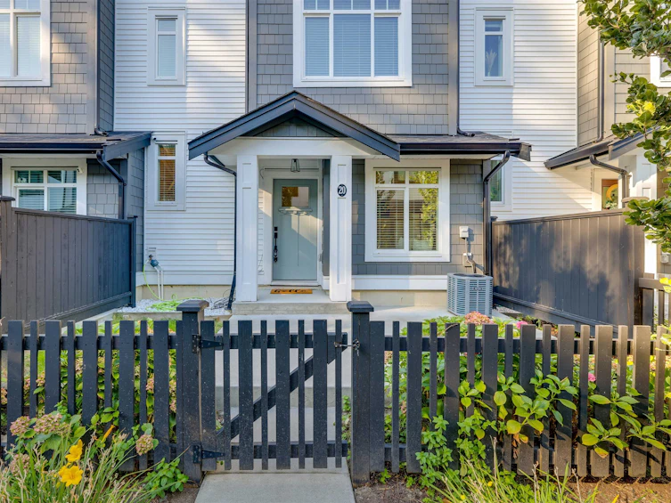 20-6897 201 Street, Langley, BC, V2Y 0Z3 - 4