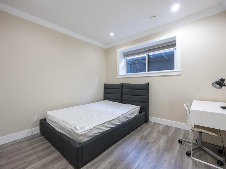 3056 Lazy A Street, Coquitlam, BC, V3C 3N7 - 37