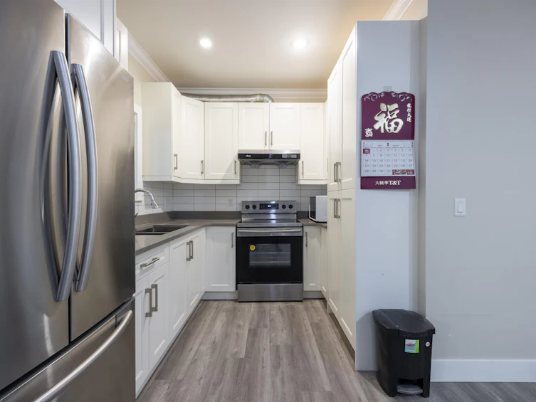 3056 Lazy A Street, Coquitlam, BC, V3C 3N7 - 8