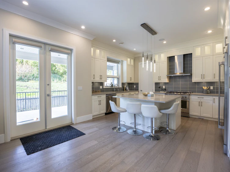3056 Lazy A Street, Coquitlam, BC, V3C 3N7 - 19