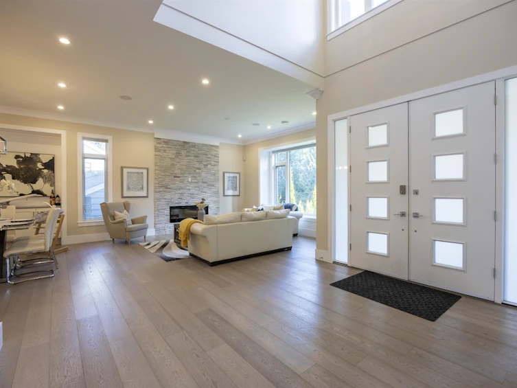 3056 Lazy A Street, Coquitlam, BC, V3C 3N7 - 6