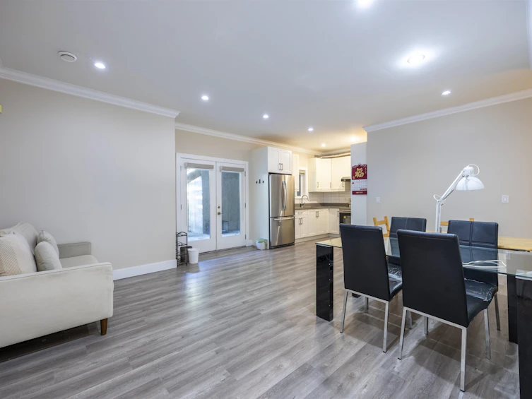 3056 Lazy A Street, Coquitlam, BC, V3C 3N7 - 18