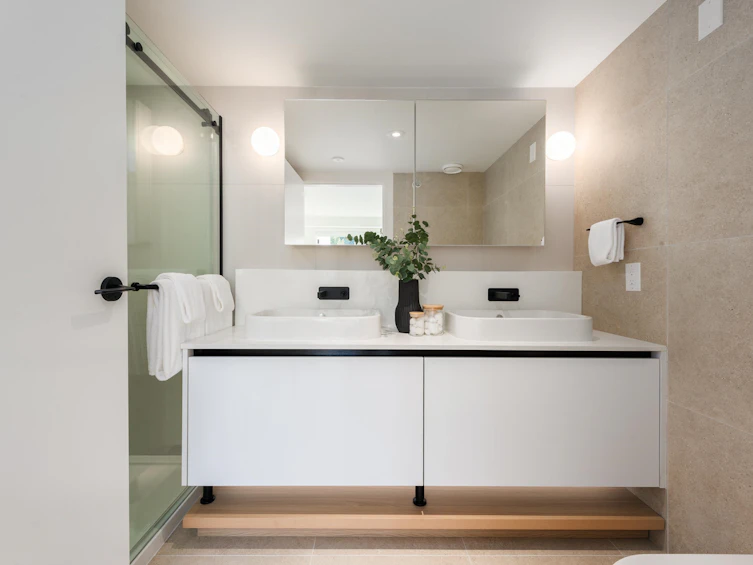 243-475 W 28th Avenue, Vancouver, BC, V5Y 0P2 - 10