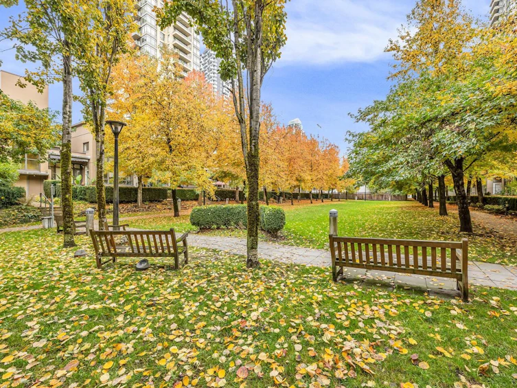 2006-2345 Madison Avenue, Burnaby, BC, V5C 0B4 - 31