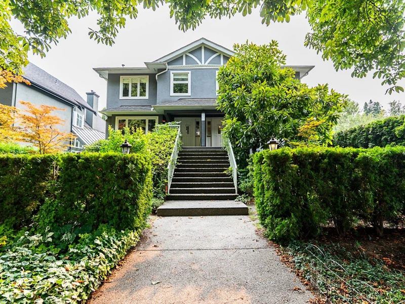 1796 W 14th Avenue, Vancouver BC V6J 2J7