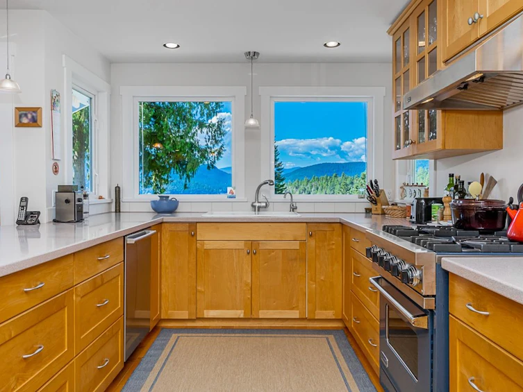 6245 Nelson Avenue, West Vancouver, BC, V7W 2A2 - 13