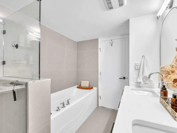 1205-2770 Sophia Street, Vancouver, BC, V5T 0A4 - 25