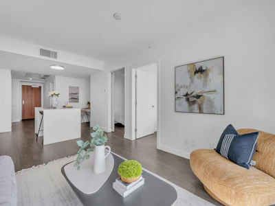 1105-6463 Silver Avenue - 4