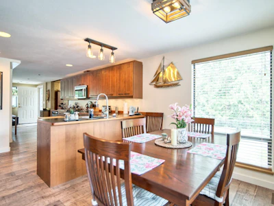 4546 Sinclair Bay Road - 5