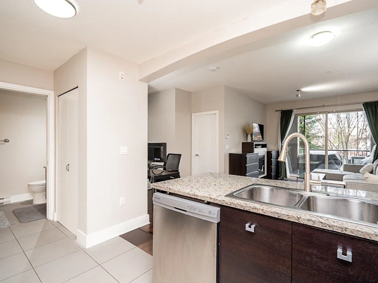 233-6628 120 Street, Surrey, BC, V3W 1T7 - 14