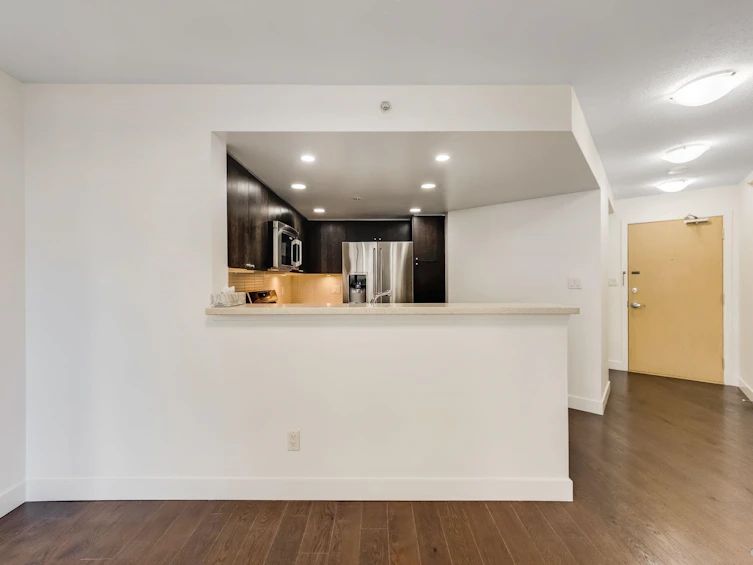 503-8180 Lansdowne Road, Richmond, BC, V6X 0B1 - 4