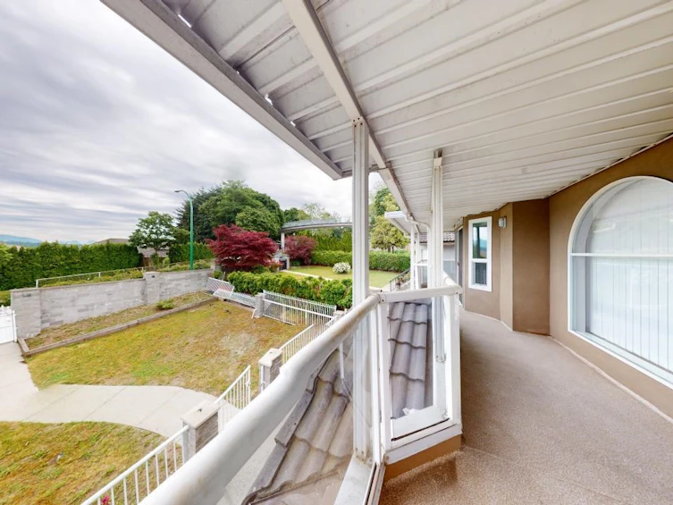 7563 Cariboo Road, Burnaby, BC, V3N 4X2 - 37