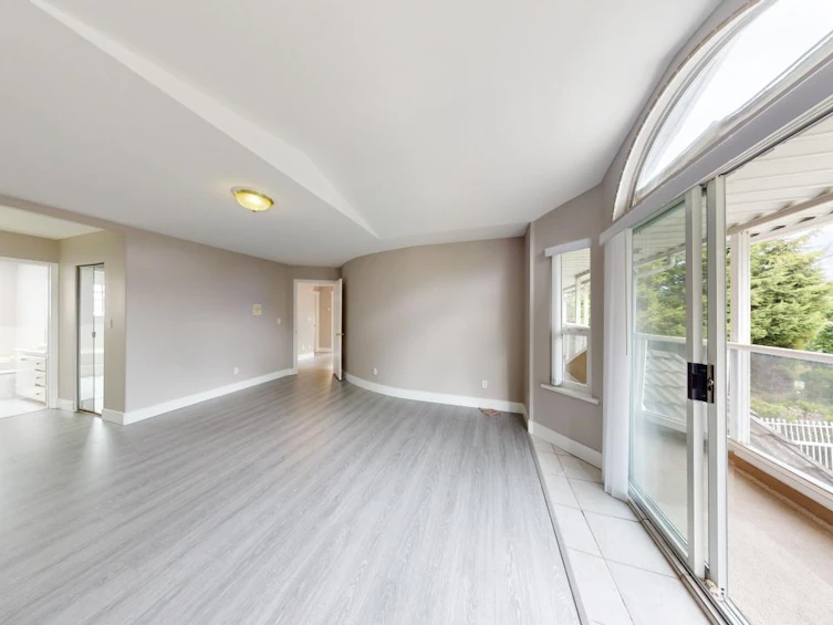 7563 Cariboo Road, Burnaby, BC, V3N 4X2 - 30